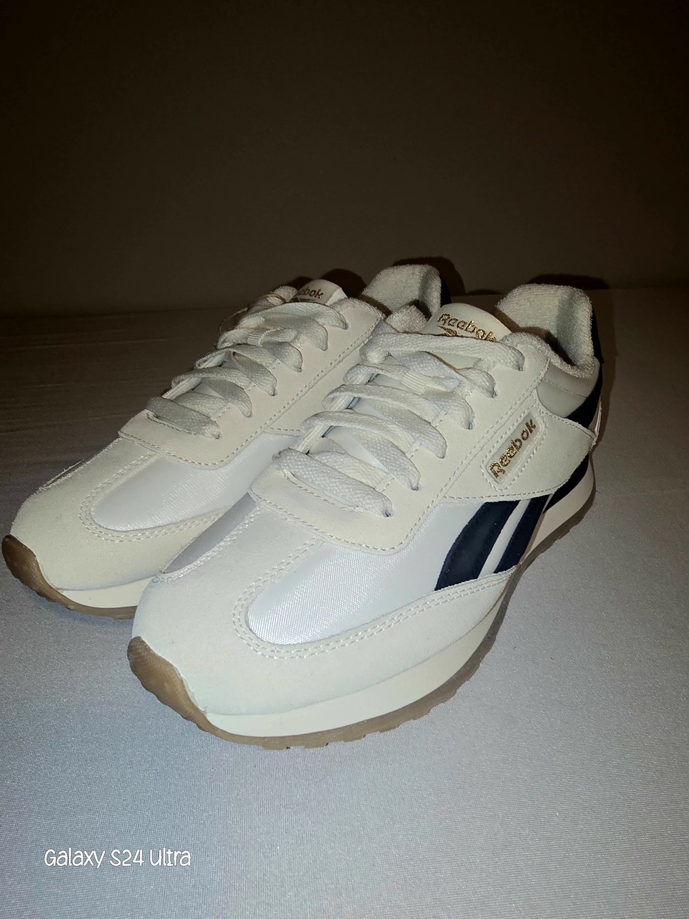 Reebok Classic Women's White & Black Retro Runner
